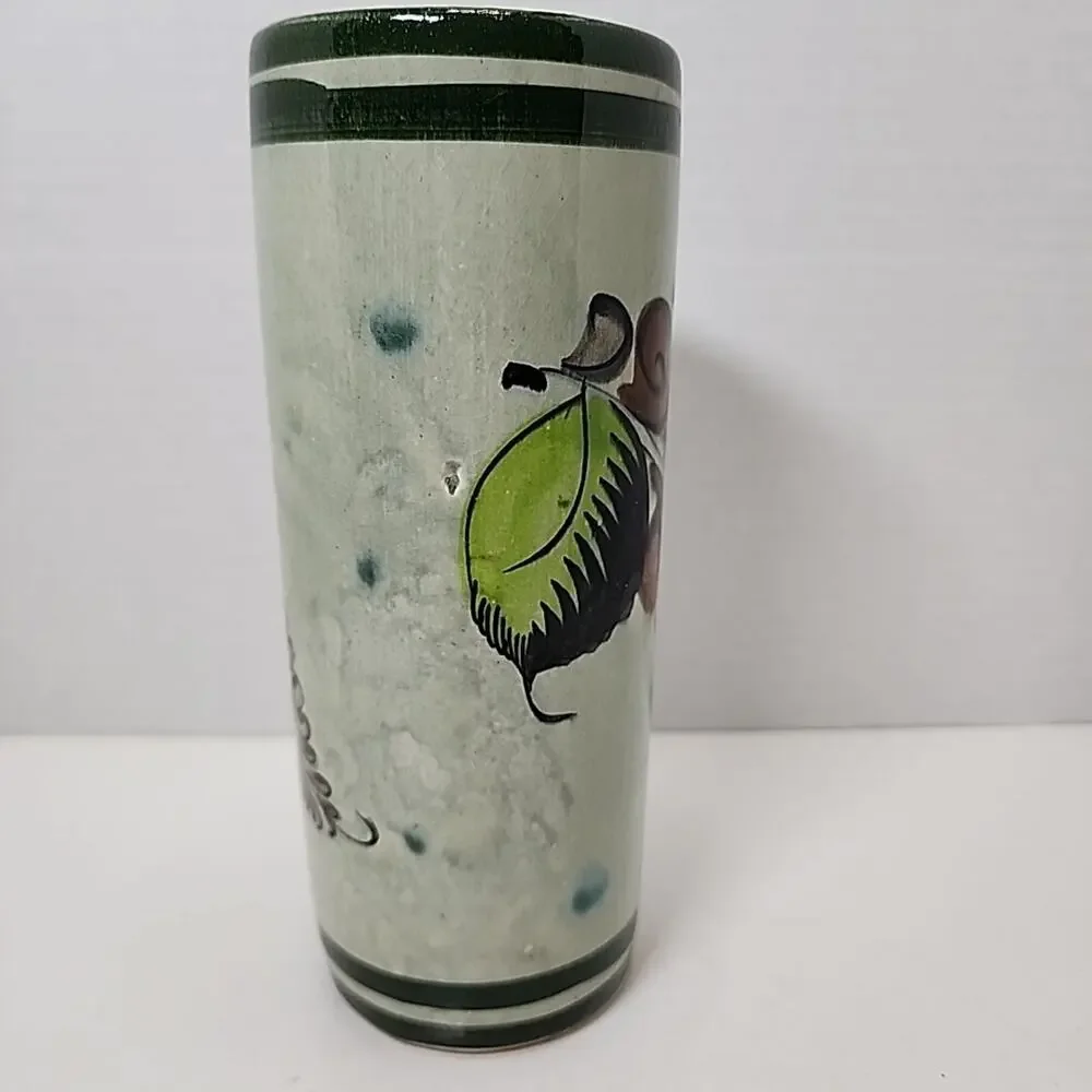 Vtg Hand Painted Mexican Pottery Tonala Floral 6.5